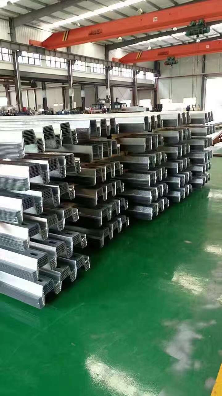 Closed Deck Galvanized Sheet